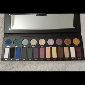 Kat Von D Metal Matte Eyeshadow Palette